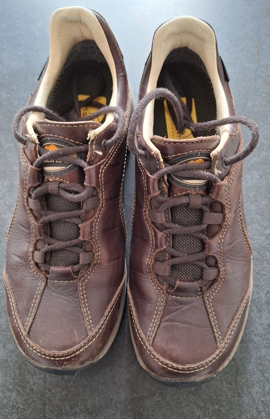 Chaussures femmes: Chaussures en cuir Meindl – D'occasion à Châtel-sur-Montsalvens par Sss4