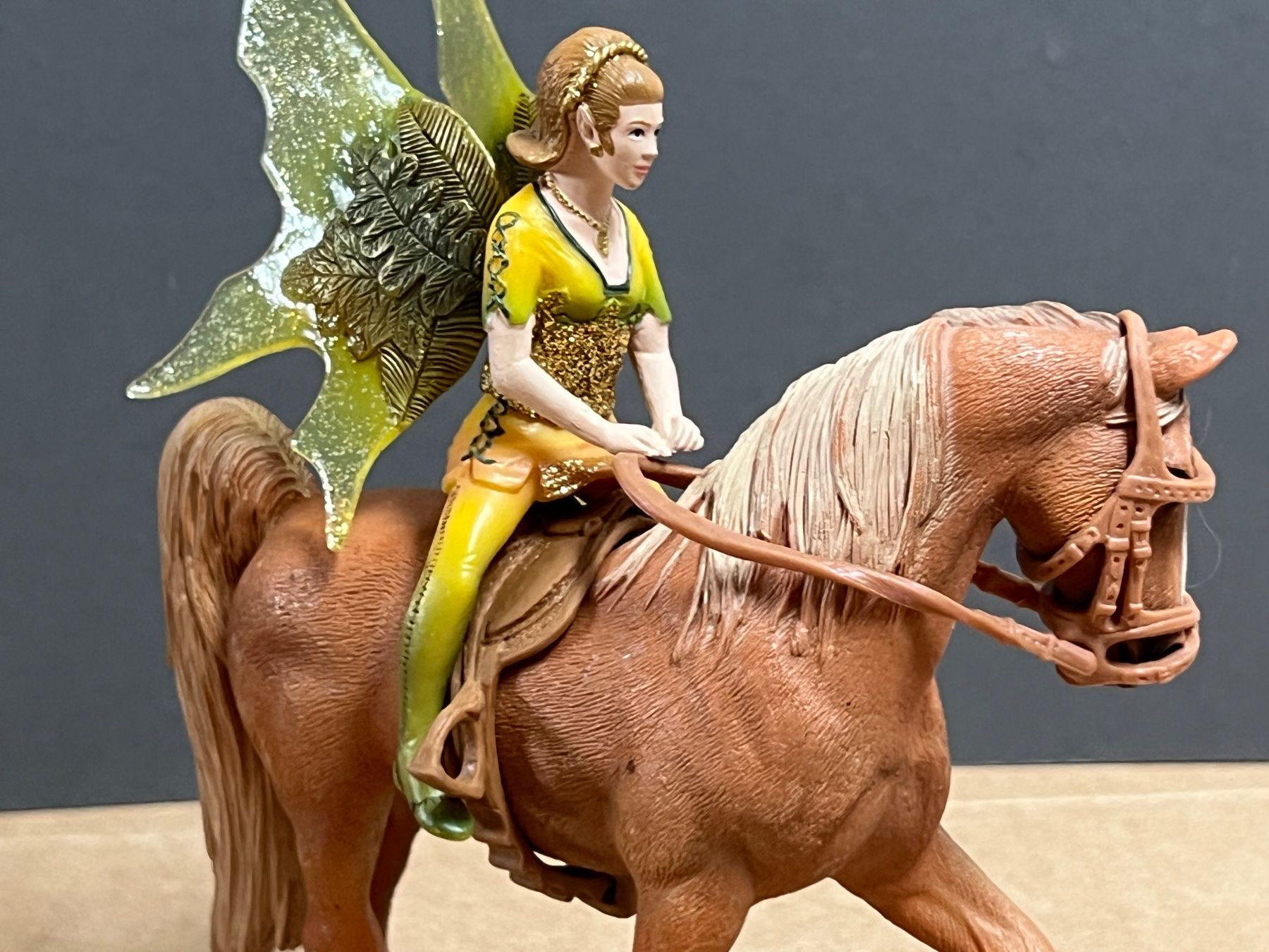Schleich Statuette: Schleich Elfenreitset Tinuveel Bayala – Usato da Ennetbaden venduto da mapa05 2