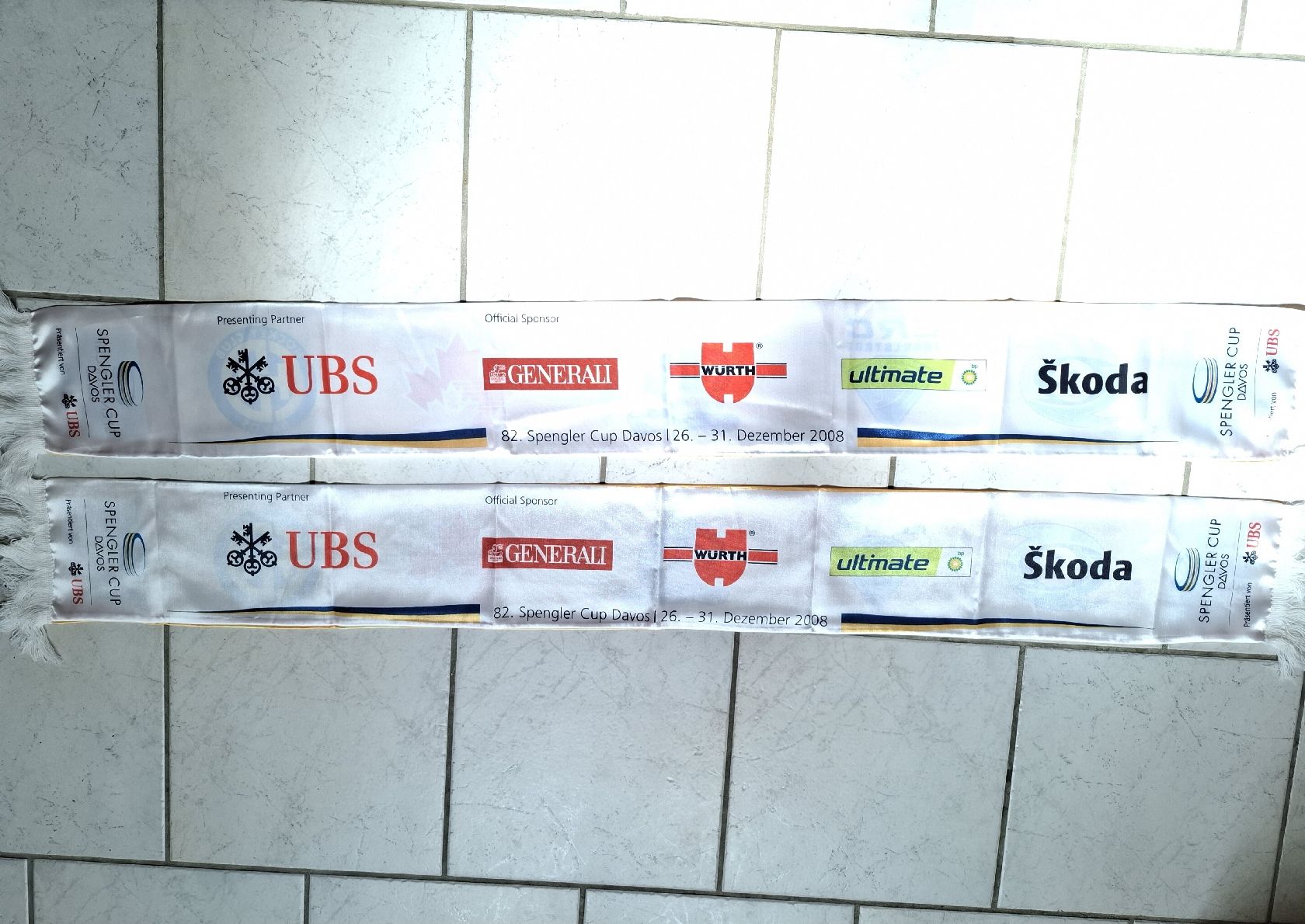 Foulard & Sciarpe: 2 Spengler Cup Fanschals 2008 – Usato da Rafz venduto da Isidorro1