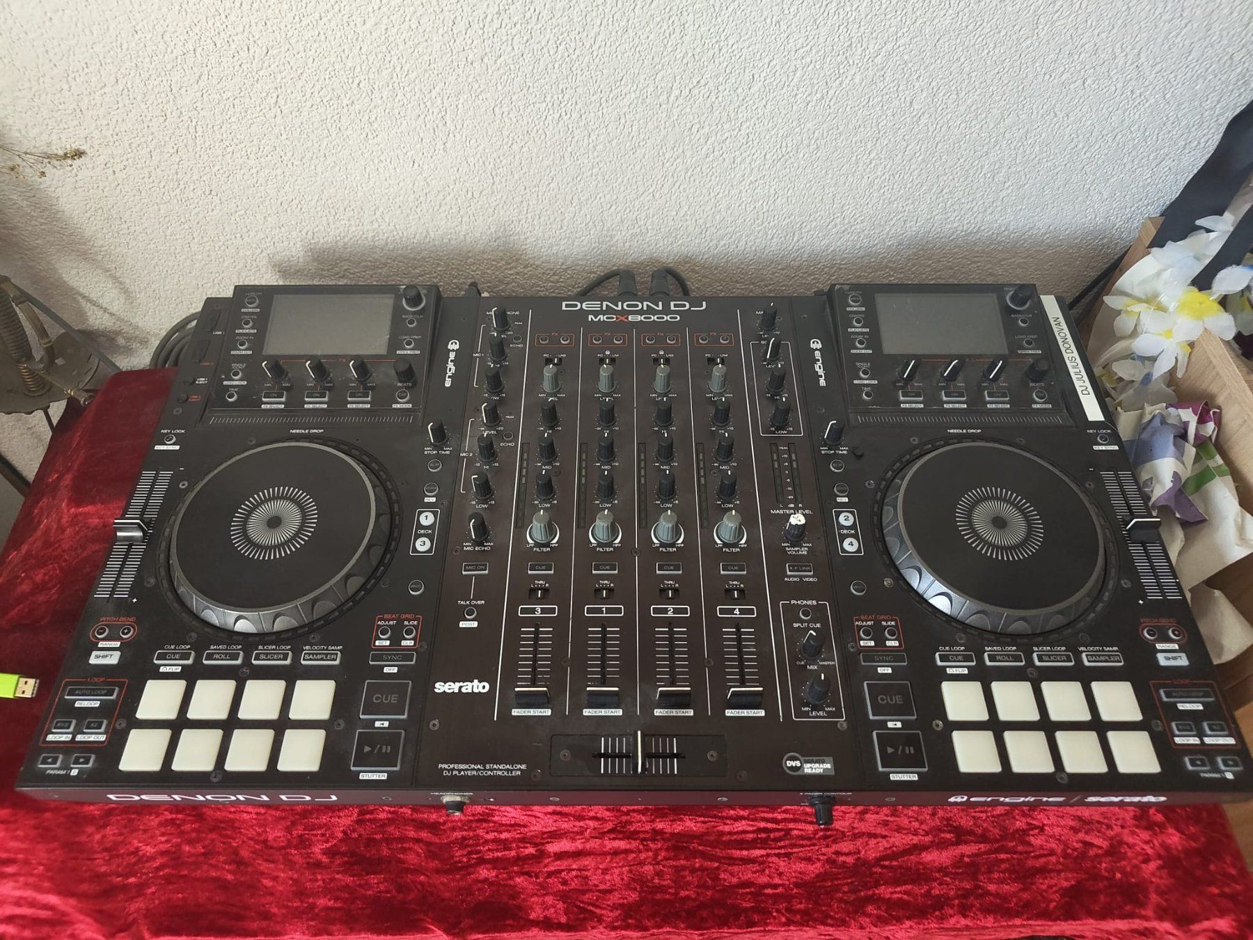 Denon Platines de mixage: Denon DJ MCX7000 Standalone, 4 Channel Controller – D'occasion à Füllinsdorf par zvo_xpw2