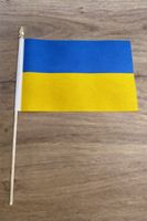 Ukraine Fahne am Stab - 30cm x 22.5cm