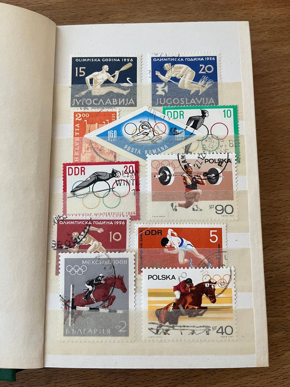 Tutti i francobolli: Briefmarkensammlung international – Usato da Zürich venduto da Nostalgia 6
