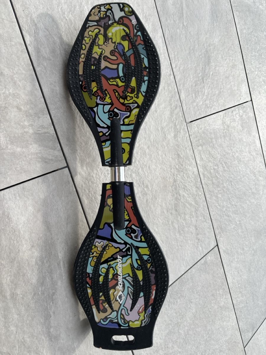 Skateboards: Schildkröt Waveboard mit Graffiti-Design – Usato da Niederwil AG venduto da pat_l6fn 3