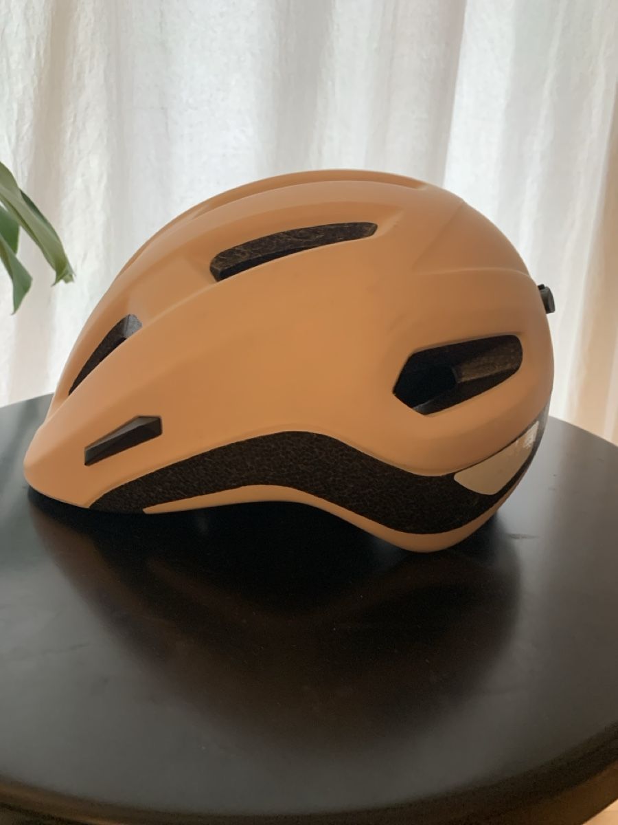 Decathlon Caschi: Helm in guetn Zustand – Usato da Bern venduto da sil_82hk 3