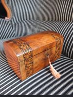 B0107 Antiker Tea Caddy mit Bandintarsien England ~1860