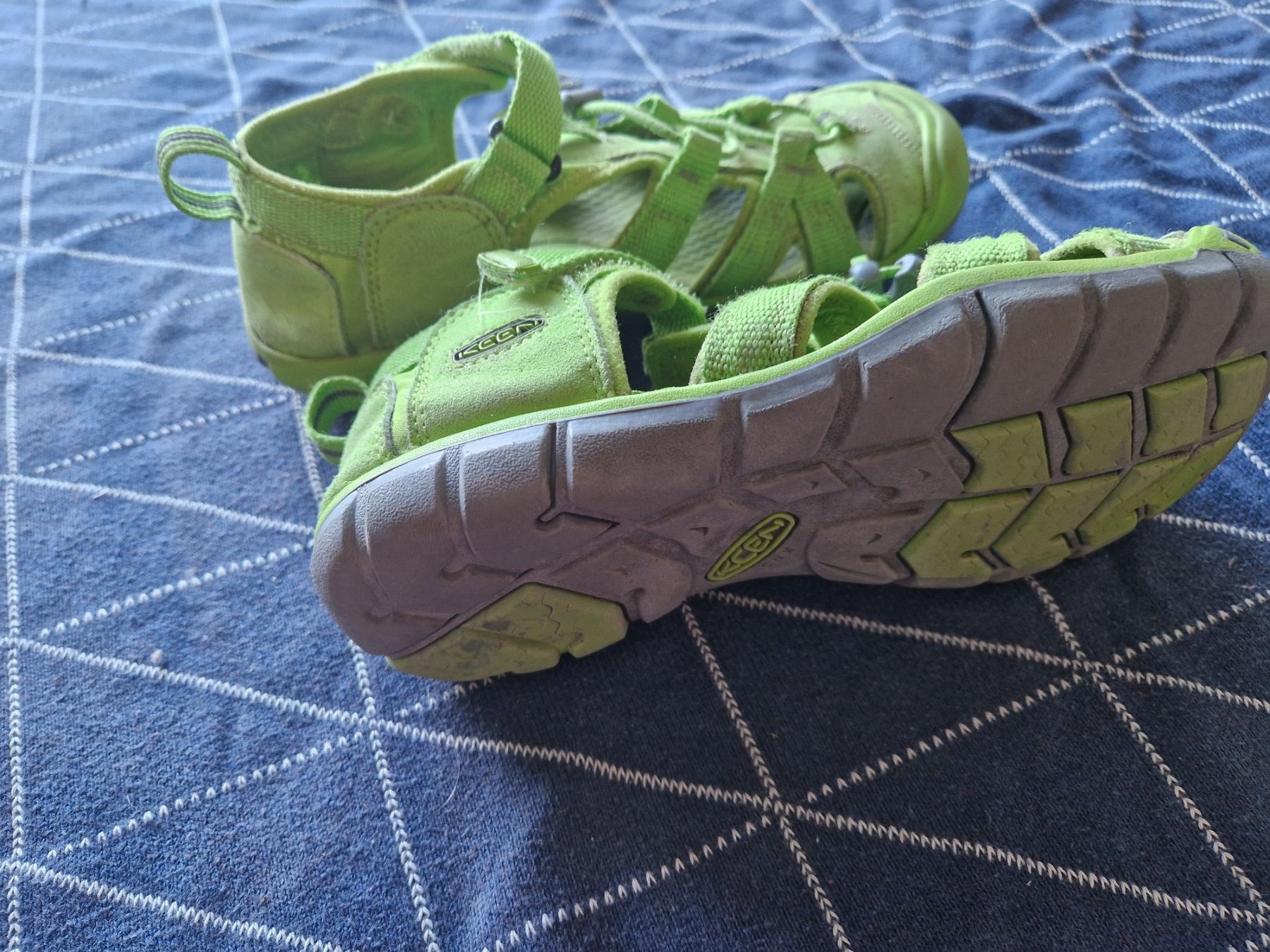 Keen Schuhe für Jungen: Keen Sandalen grün 35 – Gebraucht aus MUEHLAU von ibo_5c7d 1
