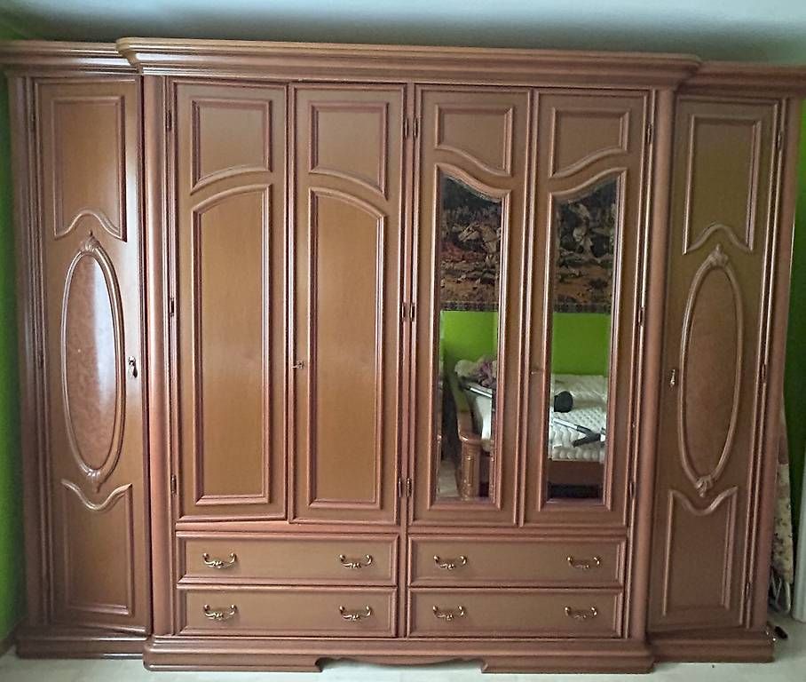 Armadi: Nussbaumholz Schlafzimmer set – Usato da Waldkirch venduto da Golf210