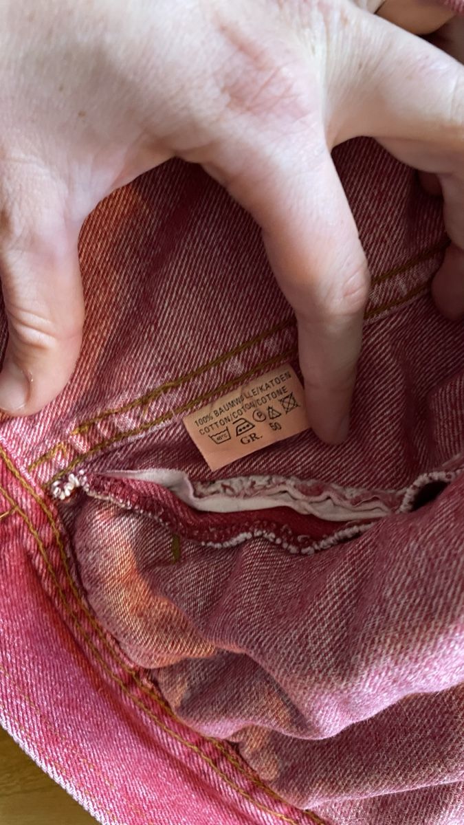 Giacche: Rote Jeansjacke – Usato da Eschlikon TG venduto da mur_byr9 5
