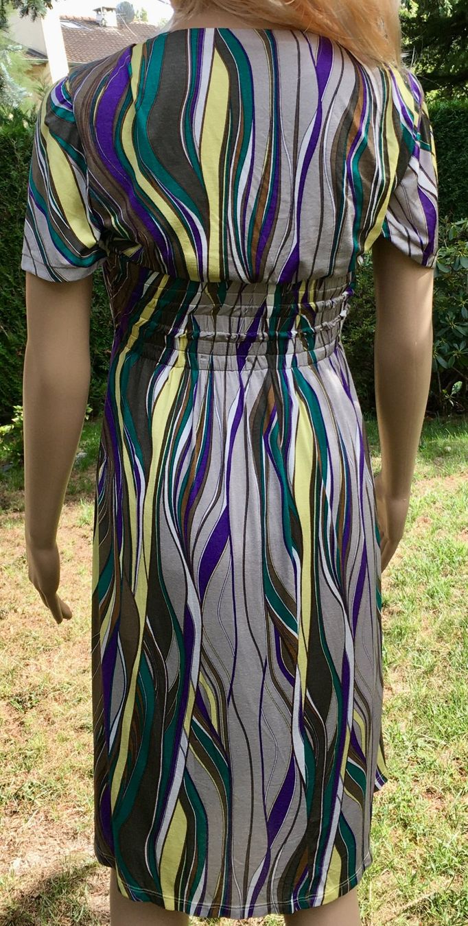 Max Mara Vestiti: Robe d'été colorée Max Mara Studio, Italie. Taille M – Usato da Chêne-Bougeries venduto da Vintage-Era 3