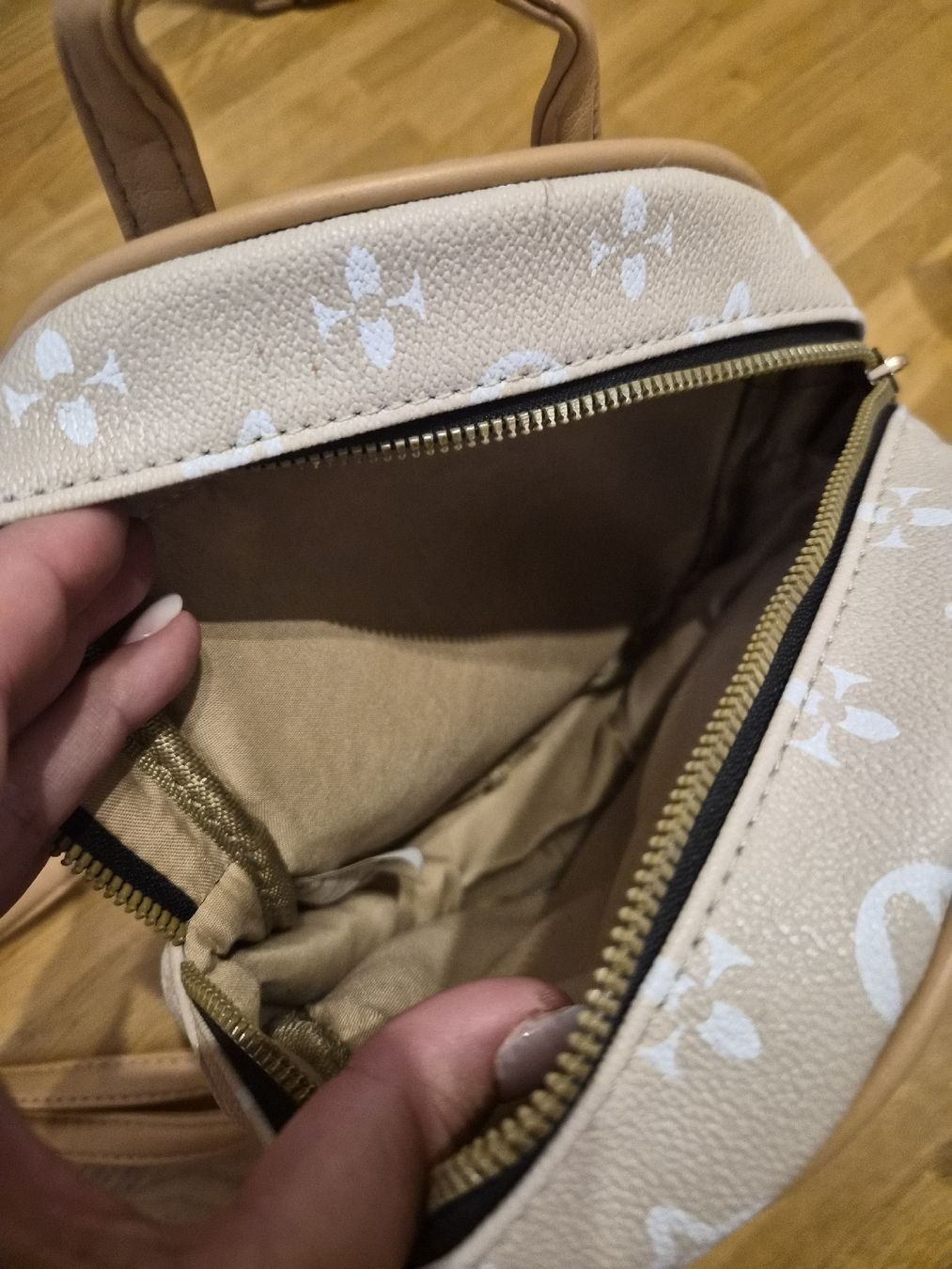 Sacs à dos: zainetto  – D'occasion à Reinach BL par Glitterlol 2