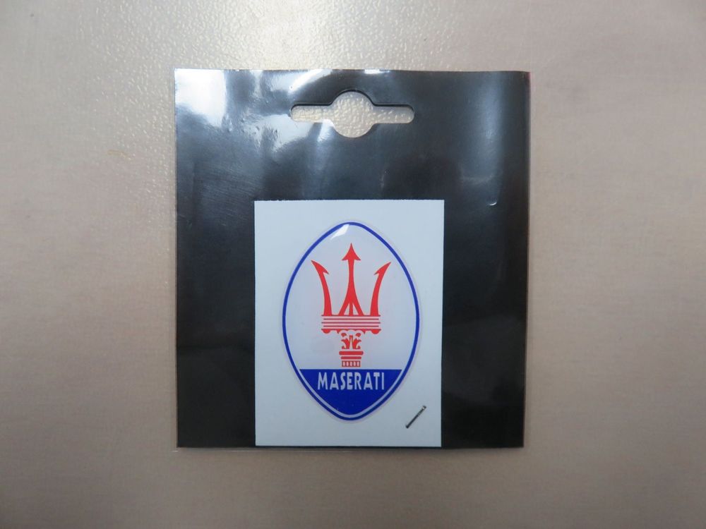 Maserati 3D Sticker (Neu und originalverpackt) in horn für CHF 5.95 ...
