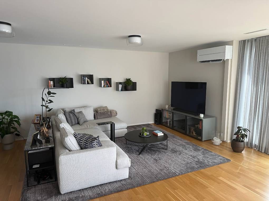 Teppiche: Designer Teppich | 320 x 360cm – Gebraucht aus Rapperswil SG von mar_2yqt
