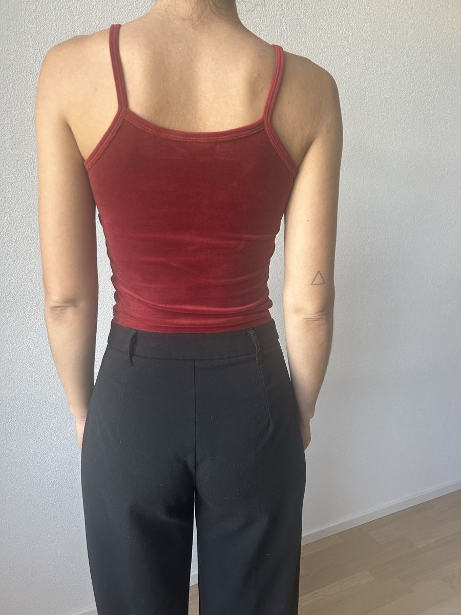 Top: Karl Kani Tank Top – Usato da Zürich venduto da JN-MZ67676767 2