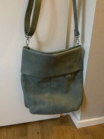 Zwei Umhängetasche Damen Leder, türkis , top Zustand! 👜