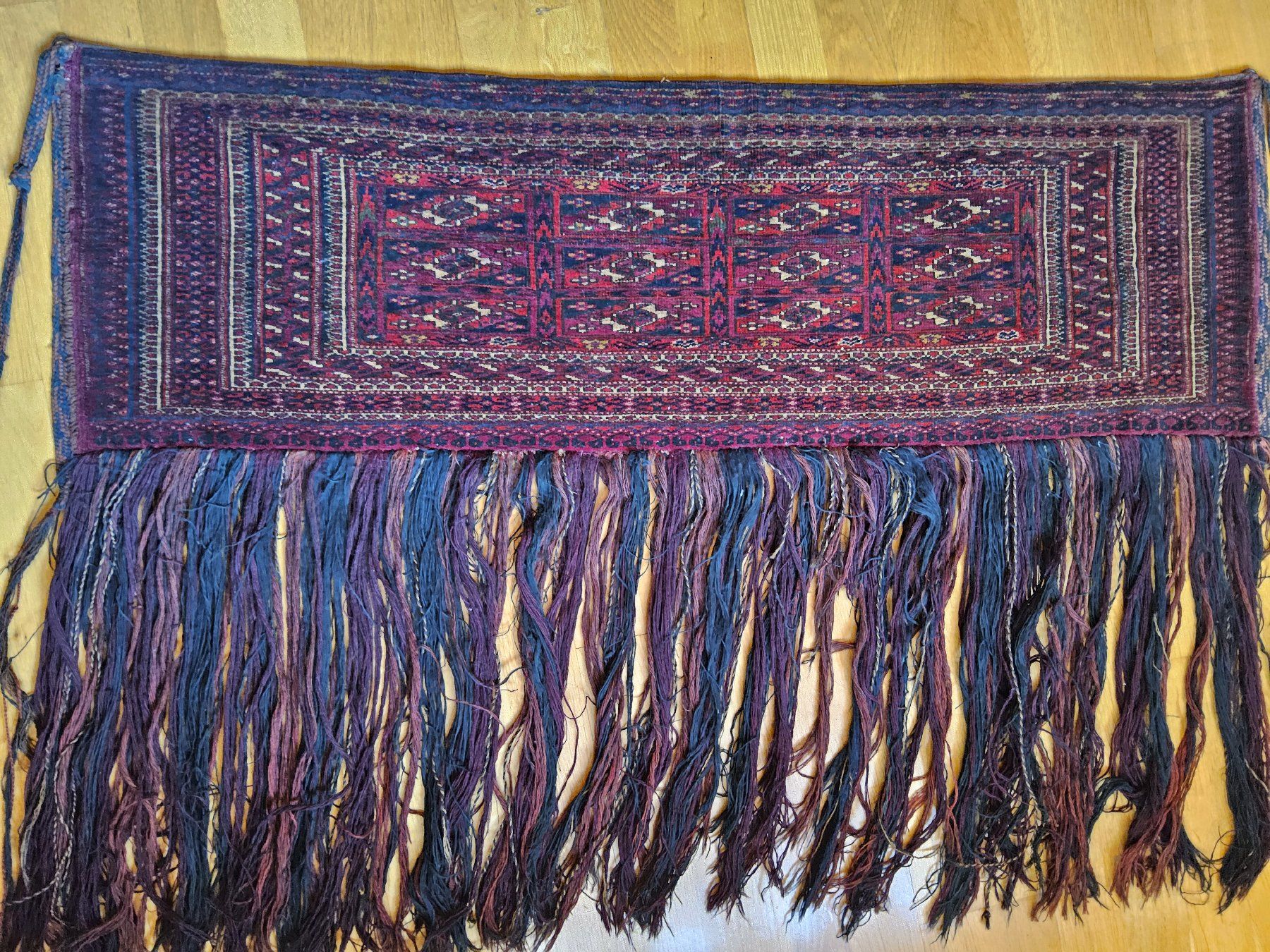 Tappeti: Antiker Turkmenischer Wandteppich mit Fransen, Echt, ca 1880 – Usato da Zürich venduto da helsan 3