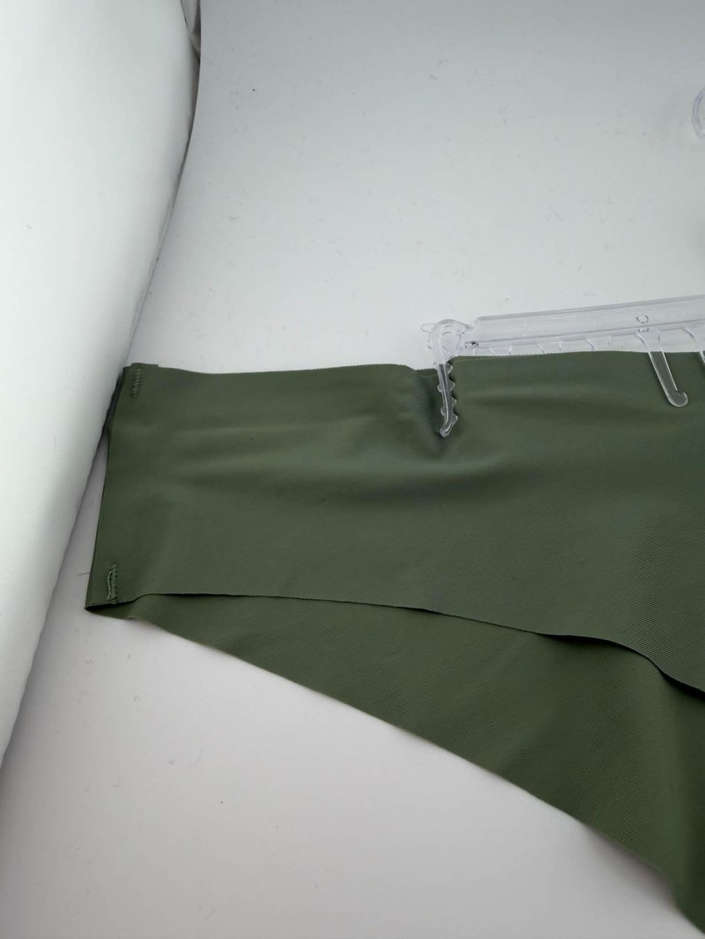 Sonstige Unterwäsche: Slip Gr. M, Grün, Neu – Neu und originalverpackt aus Riehen von edu_92w7 4