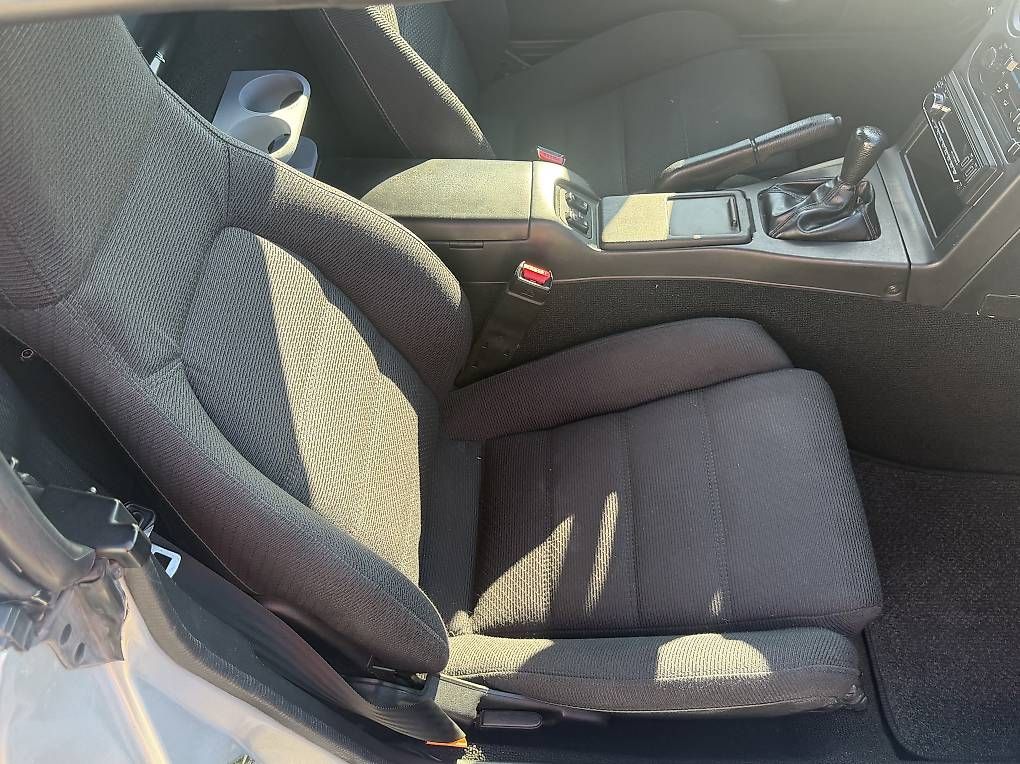 Autos: Mazda MX5 Na – Neuf avec emballage d'origine à Thierachern par jan_lxx6 4