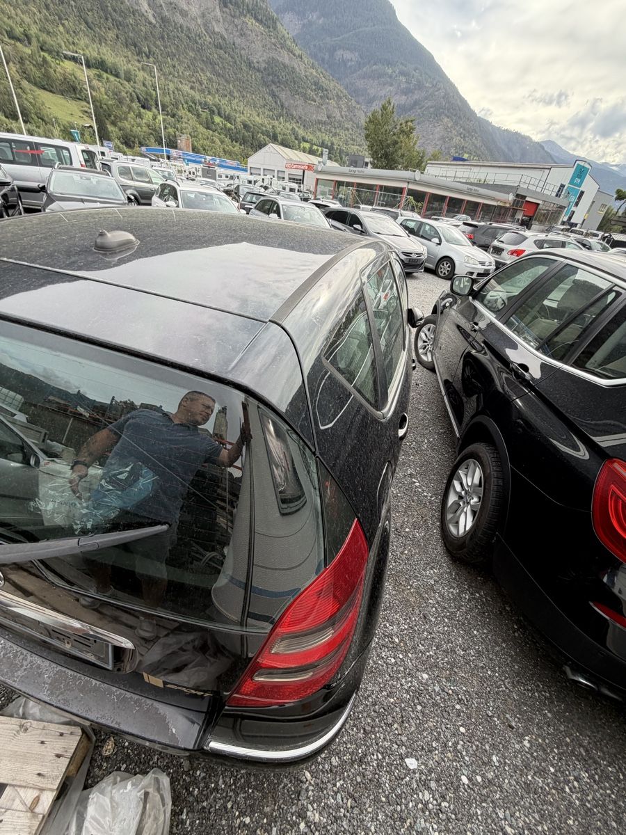 Mercedes-Benz Autos: Mercedes A170  – Defekt aus Glis von BM78 3