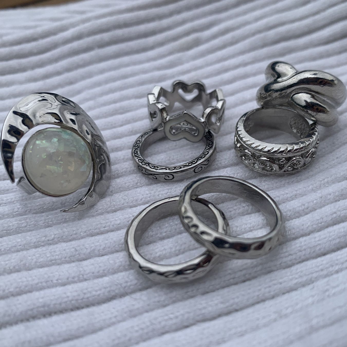 Anelli: Silberfarbenes Mondring-Set – Usato da Chalais venduto da Decoarts.art 2