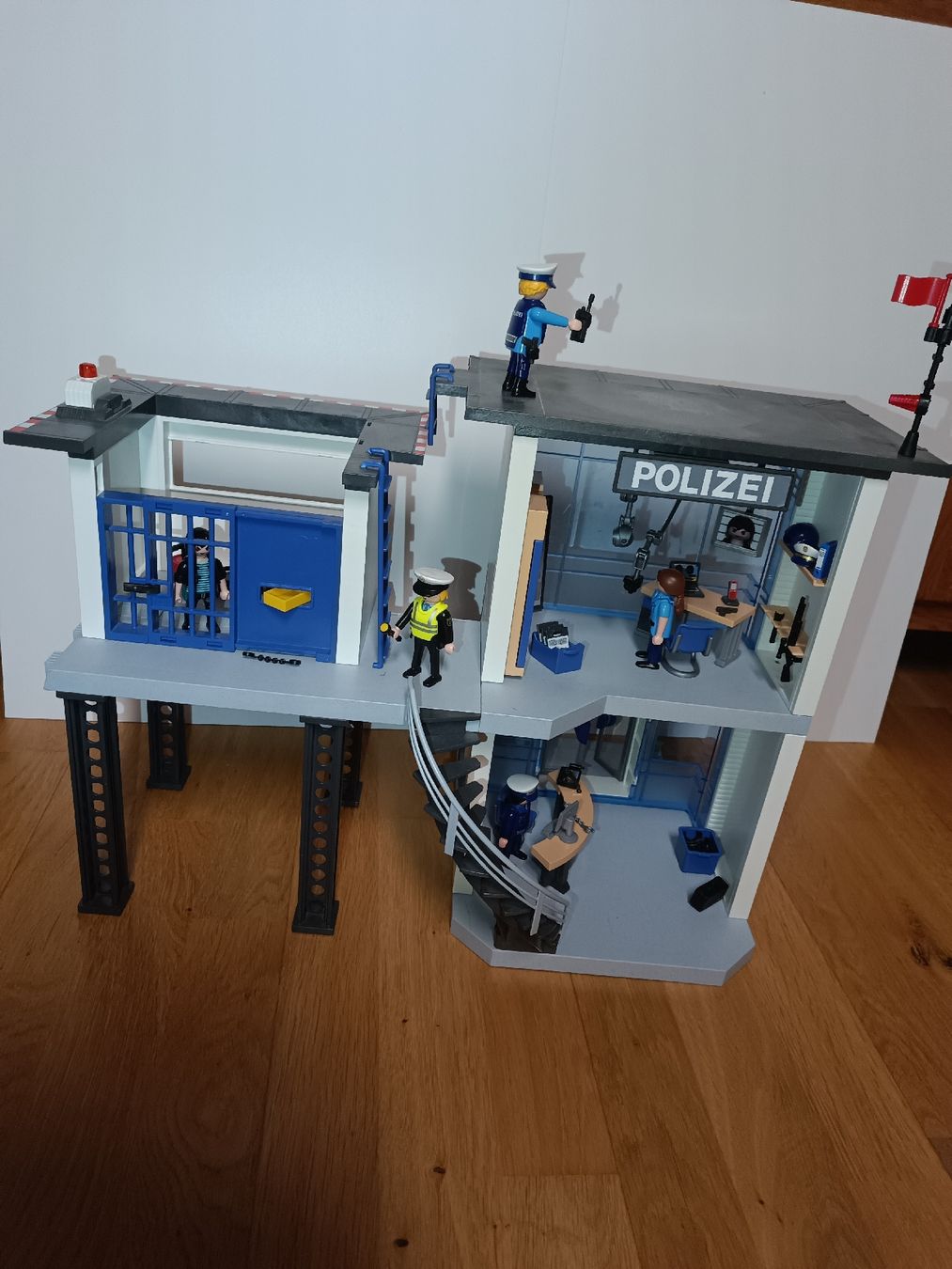 Playmobil Giocattoli: Playmobil Polizei Station – Usato da Safenwil venduto da mar_tbk5 4
