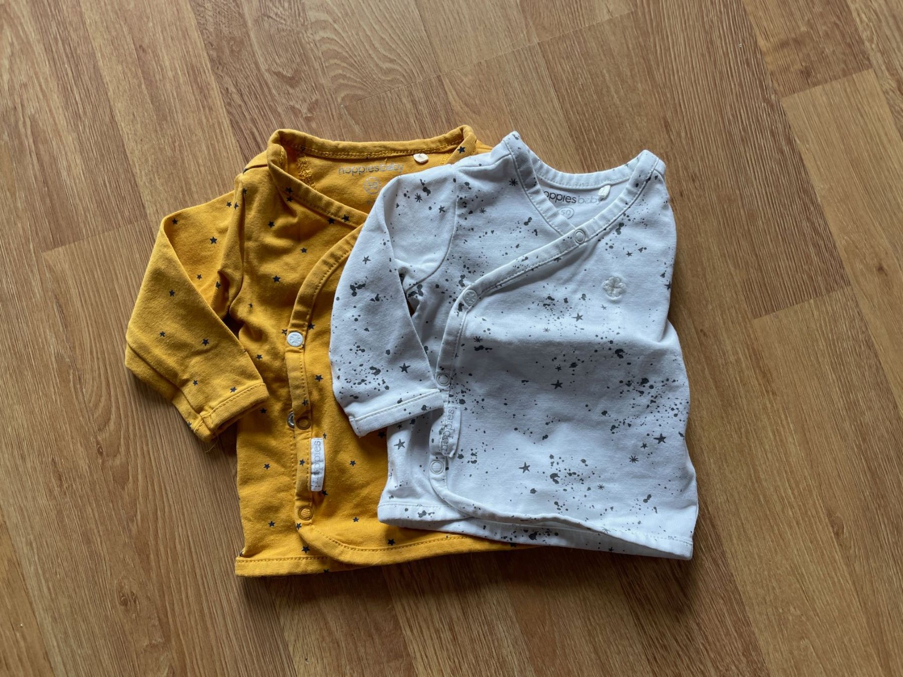 Maglioni & Felpe: Noppies Wickelshirt – Usato da Niedermuhlern venduto da ste_c5h9
