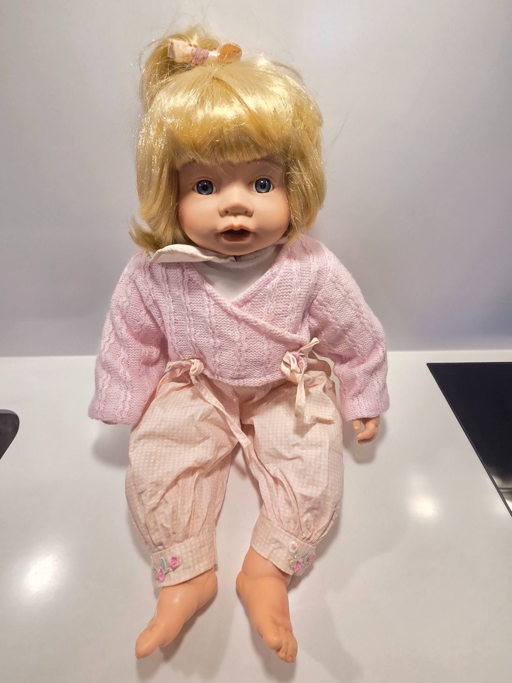 Poupées: Puppe mit blonde Haare – D'occasion à Zürich par Lela-Mirela 1