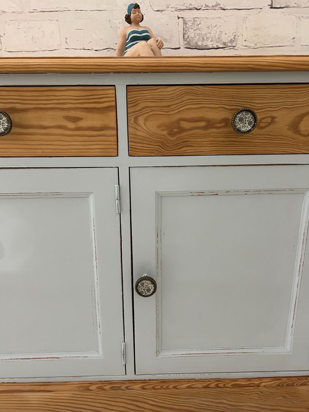 Kommoden: Sideboard Tanne massiv Kommode Buffet restaur. vintage artic – Gebraucht aus Dottikon von beni1204 5