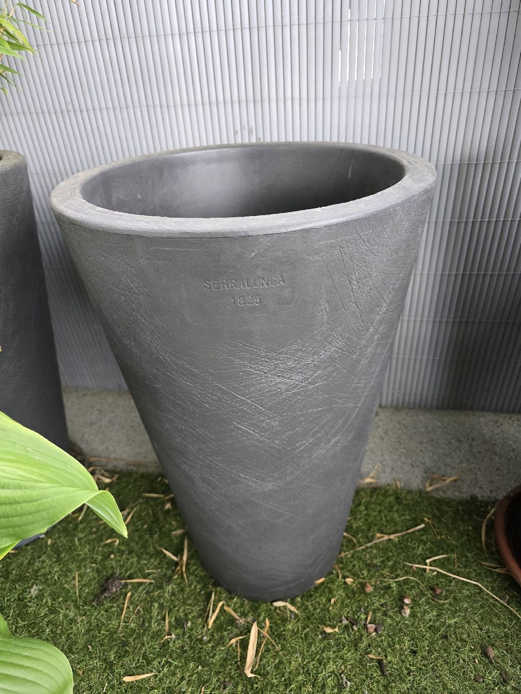 Vasi per fiori: Pflanzentopf / Blumentopf – Usato da Rickenbach b. Wil venduto da VeryLovelyThings