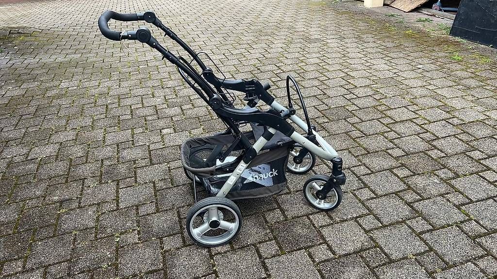 Carrozzine: 3 in einem Kinderwagen  – Usato da Hellikon venduto da hegae 4