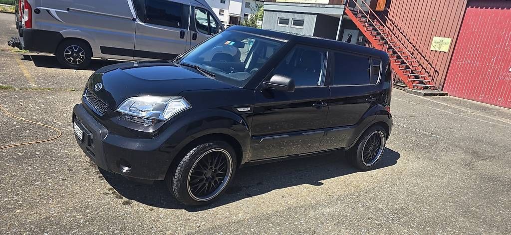 Automobili: Kia Soul  – Usato da Koblenz venduto da Wnr_ddw8 4