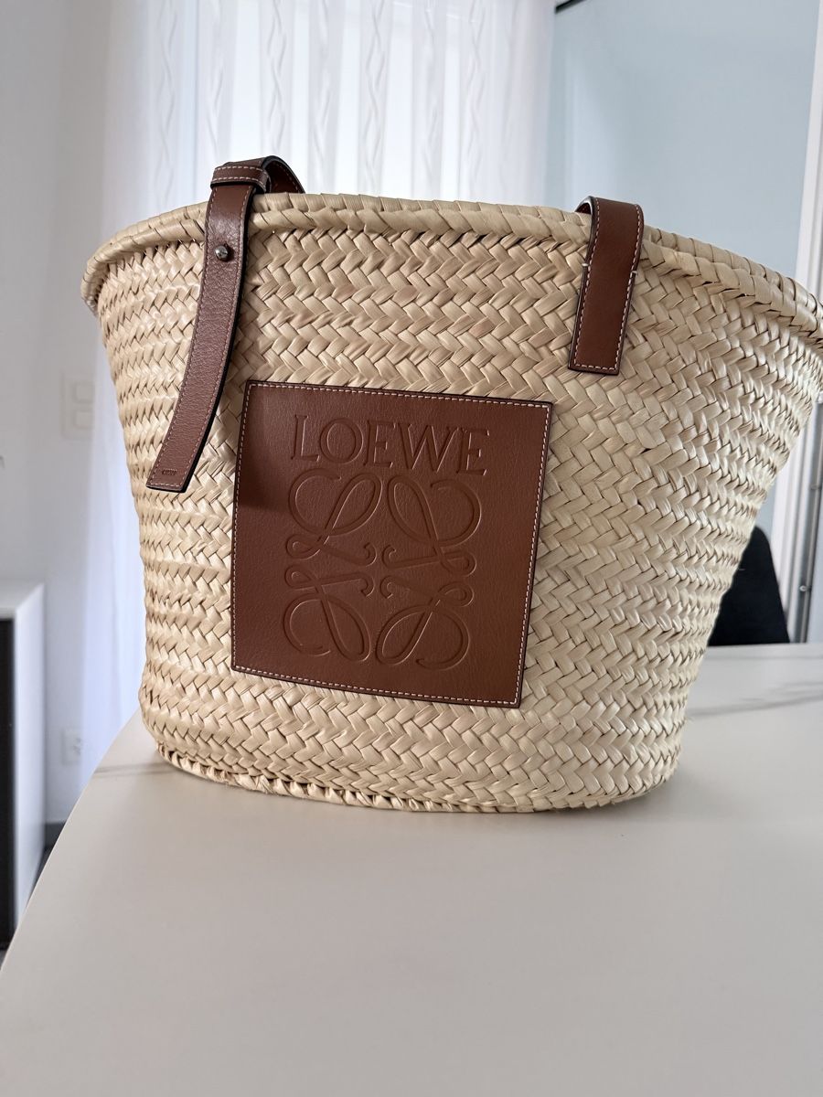 Loewe Sacs femmes: Loewe Shopper Basket Large – Neuf (Voir description) à Holziken par dem_9mdy