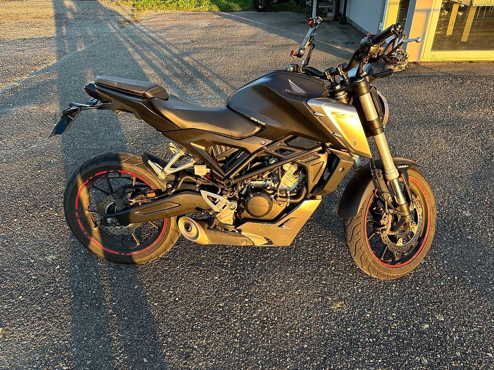 Strasse: Honda cb125r  – Gebraucht aus Porsel von gen_7hw5 4
