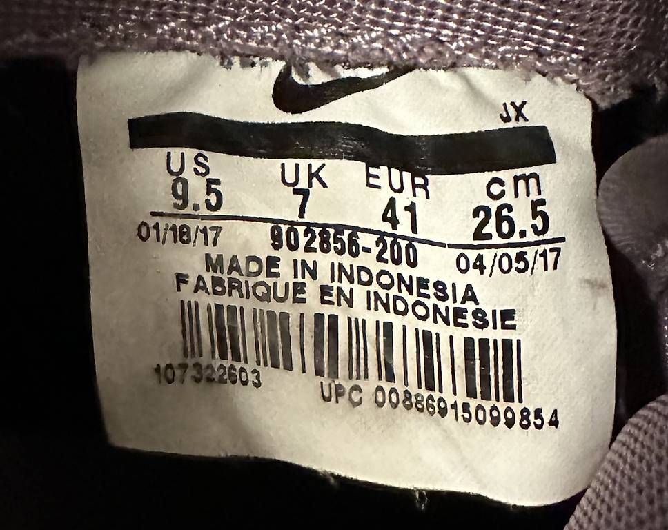 Scarpe da uomo: Nike Sneakers Gr 41 – Usato da Zürich venduto da Babanos7 3