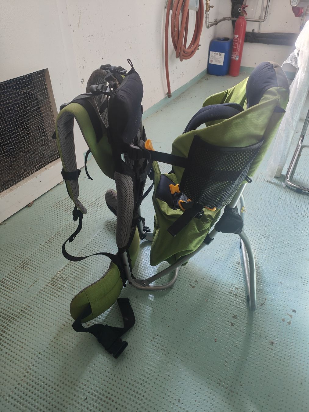 Deuter Marsupi portabebè: Deuter porte bébé kid comfort plus – Usato da Epalinges venduto da emi_hw25 1