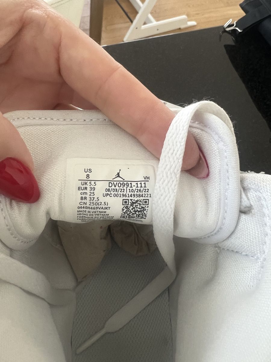 Jordan Scarpe da uomo: Air Jordan, weiss, Grösse 39 – Usato da Lohn-Ammannsegg venduto da Kat_2fr7 1