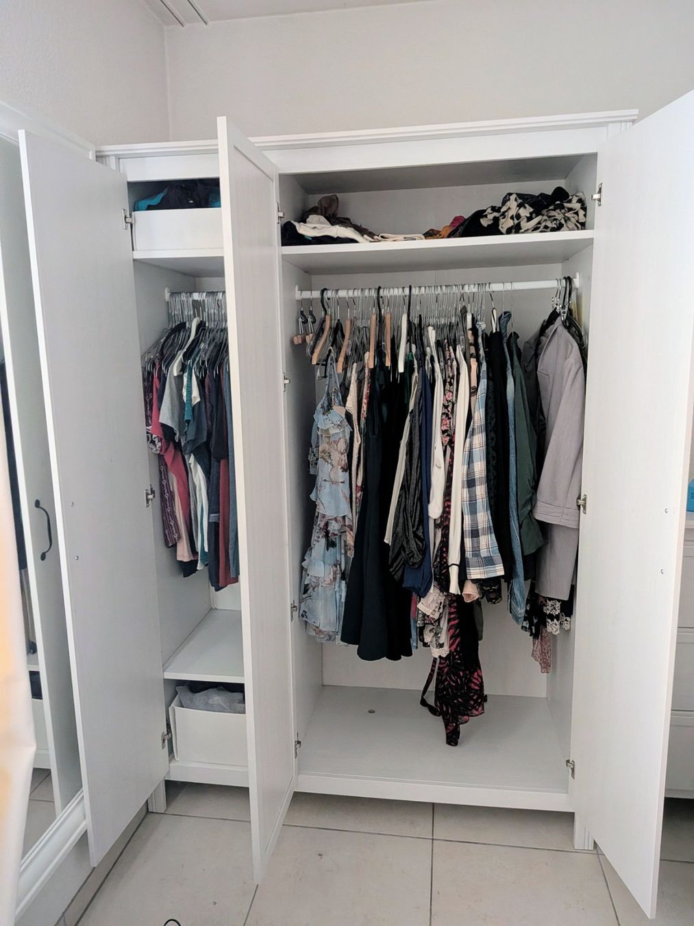 Ikea Armadi: BRUSALI Kleiderschrank – Usato da Zürich venduto da MsPotato 1