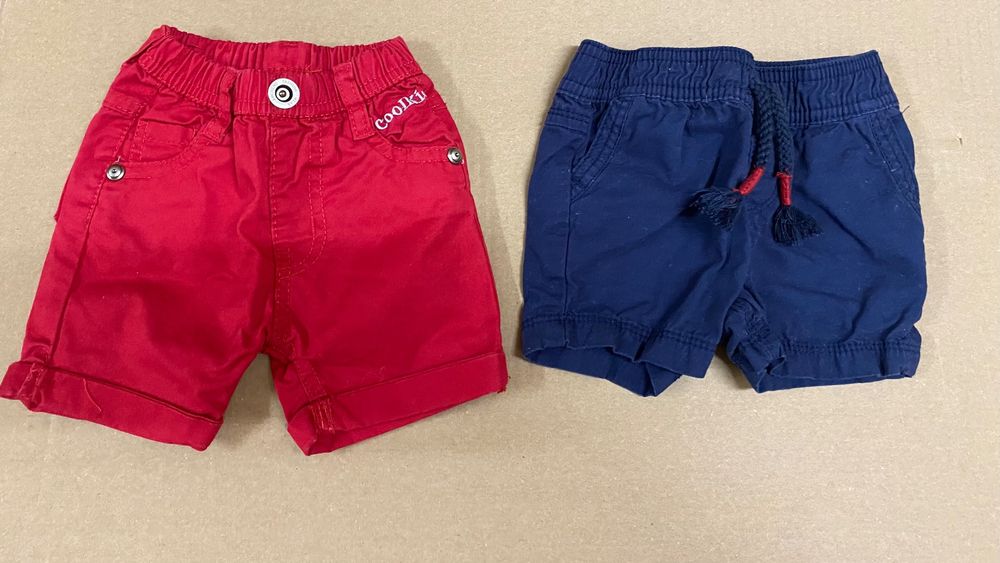 Pantalons: Kinder Kurze Hose Grösse 68 – D'occasion à Zürich par MaSte
