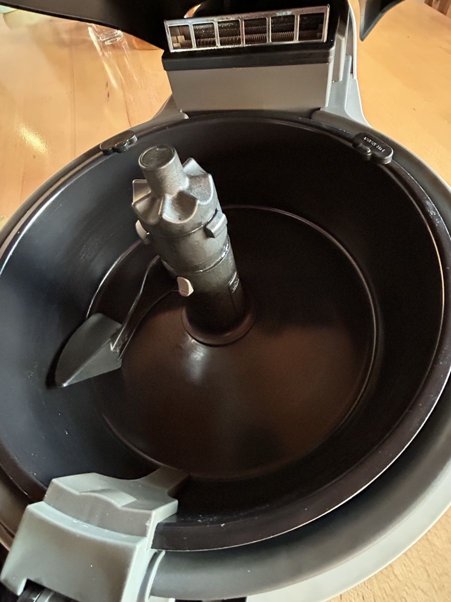 Tefal Elettrodomestici da cucina: Tefal Actifry 2 in 1 – Usato da Weiach venduto da Buckelvolvo 3
