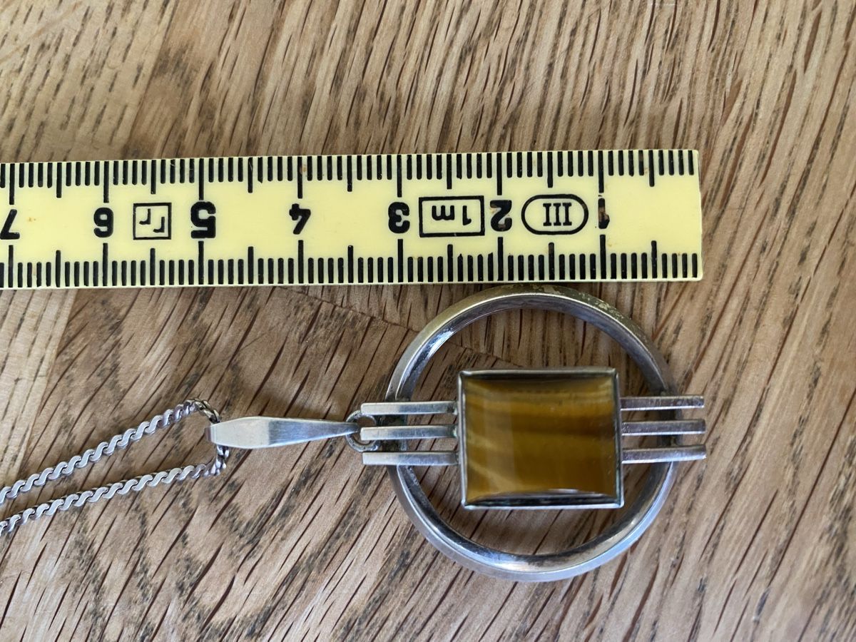 Ketten: Schöner Anhänger mit Kette 800 – Gebraucht aus Flawil von Naphtali 7