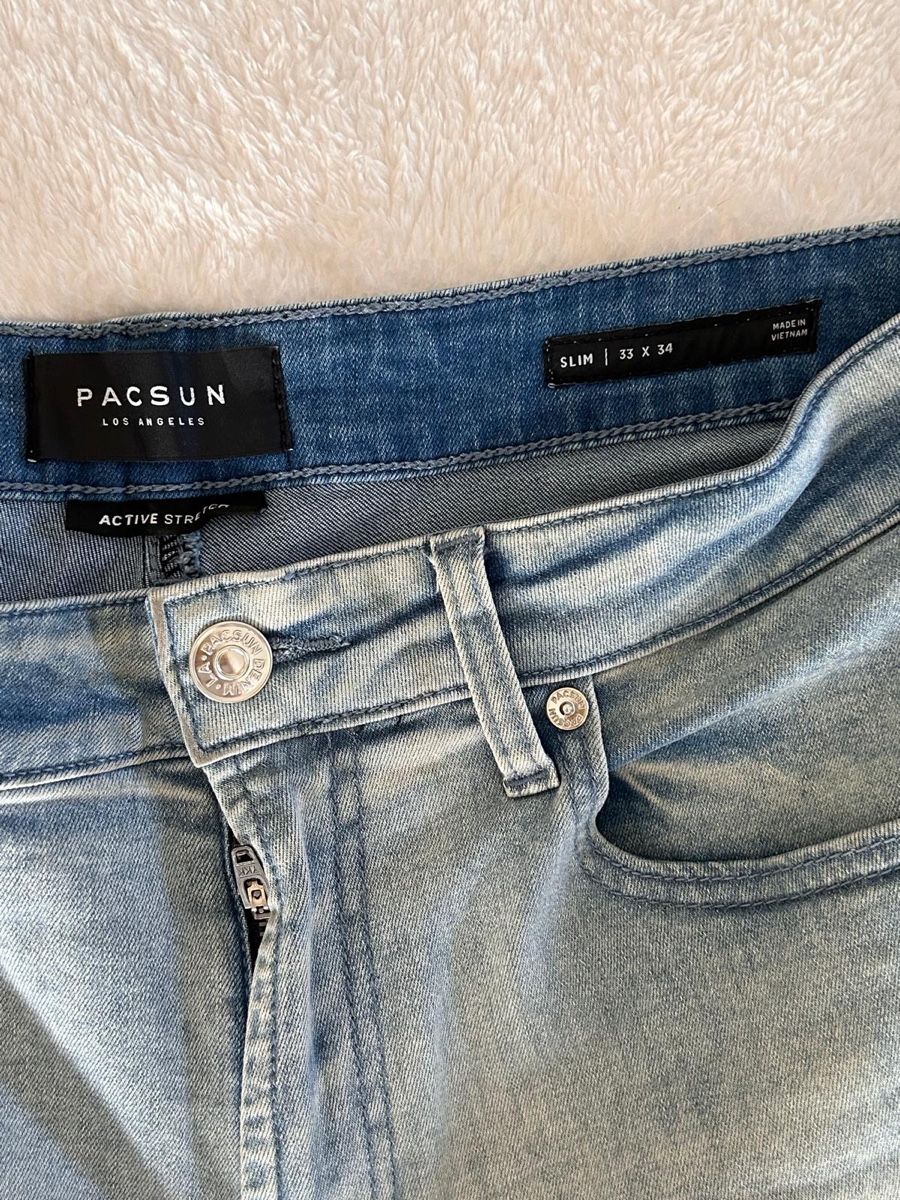 Jeans: PACSUN Jeans Slim 33/34 Active Stretch Washed Blue – Gebraucht aus Adlikon b.Regensdf von BillytheHoyle 1