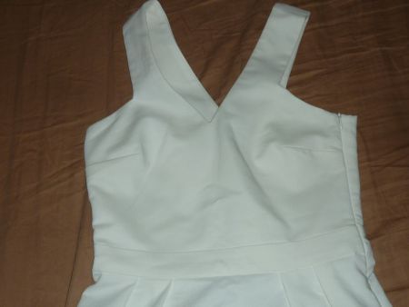 robe blanche taille XS marque ETAM saison d'été pour femme