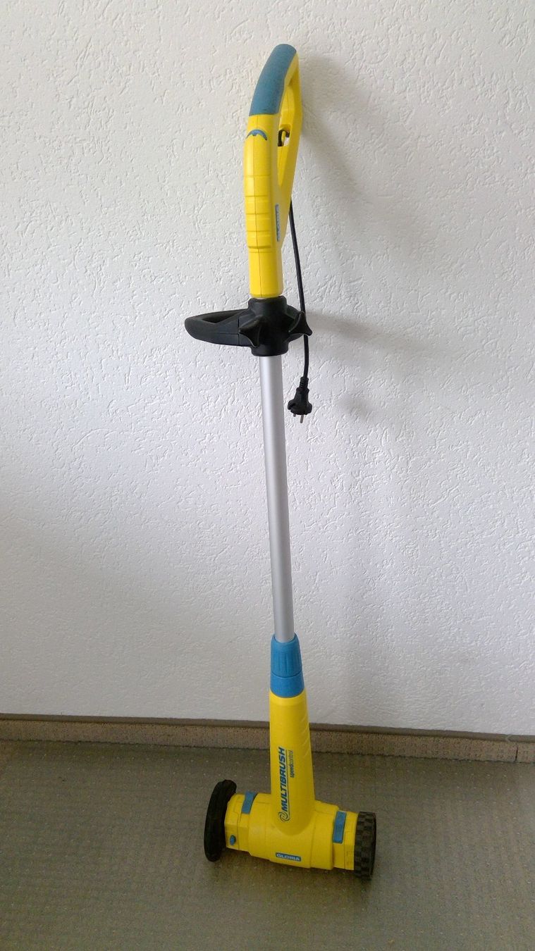 Tutte le macchine: Gloria Multibrush mit Kantenschneider – Usato da Sissach venduto da PGM02