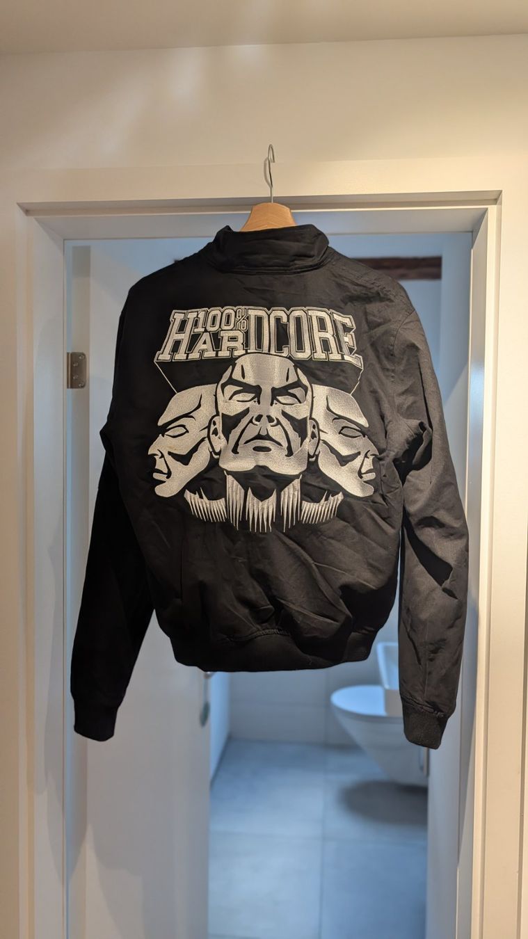 Jacken: 100% Hardcore Jacke – Gebraucht aus Frick von Riocat123 1