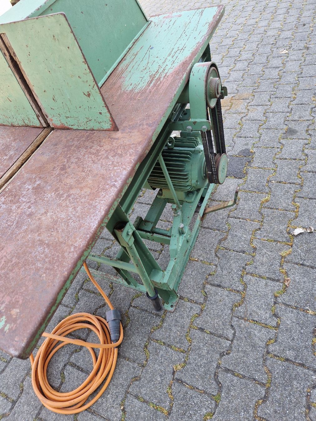 Seghe: Brennholzfräse – Usato da Grosswangen venduto da lar_9lz7 5