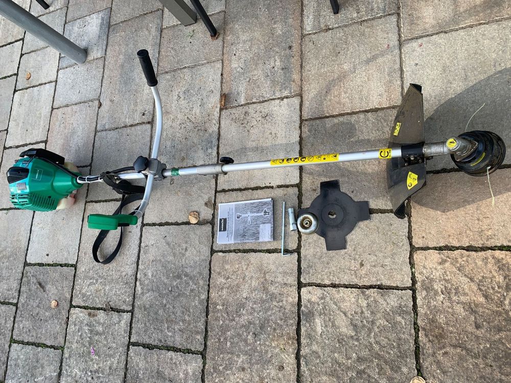 Gardenline BenzinMotorsense (Rasentrimmer) ab Fr. 30. Kaufen auf