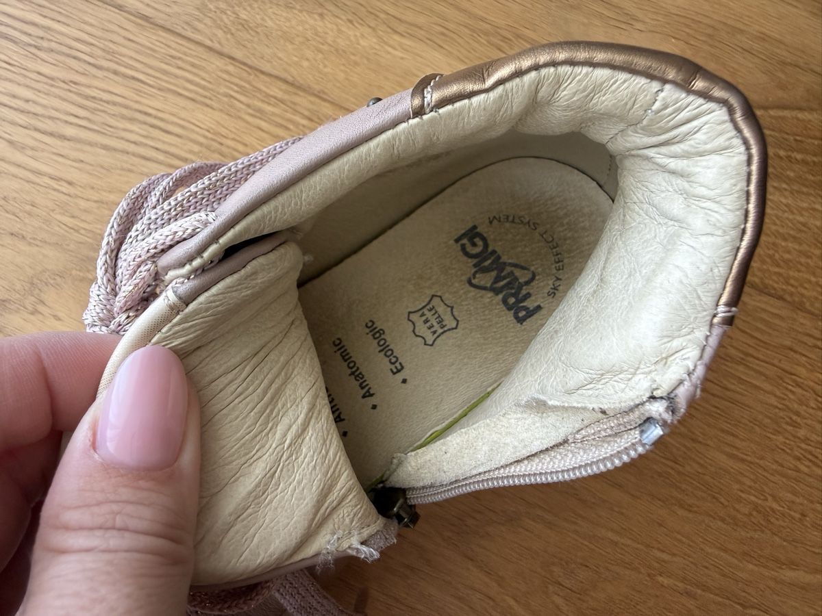 Primigi Scarpe per ragazze: Primigi Schuhe mit Sternen, Grösse 30 – Usato da Grenchen venduto da Veracava 4