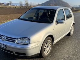 VW Golf 1.6 16V Pacific