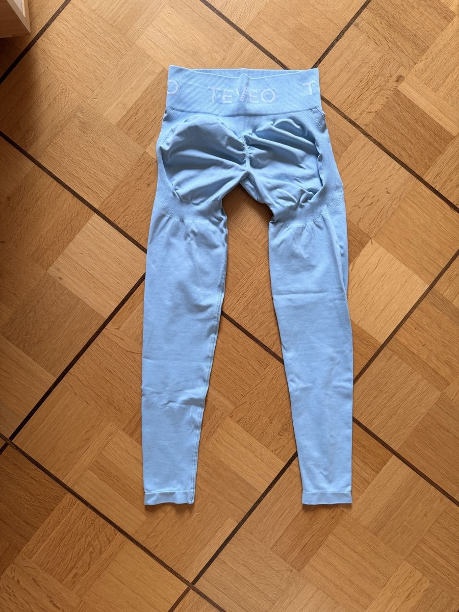 Teveo Leggings: Teveo Leggins mit Scrunch – Gebraucht aus Unterentfelden von ame_tf2n