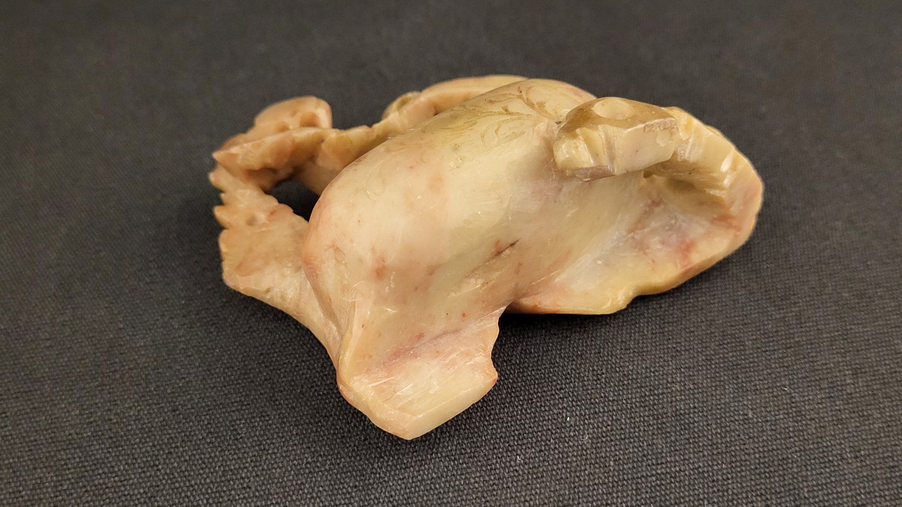 Figuren: Stein-Schnitzerei asiatisch – Gebraucht aus Basel von spinne02 7