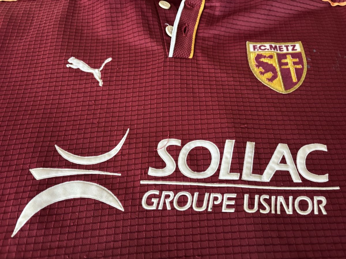 Puma Canottiere & Pantaloni: Metz maillot n6 – Usato da Le Grand-Saconnex venduto da focamix 1